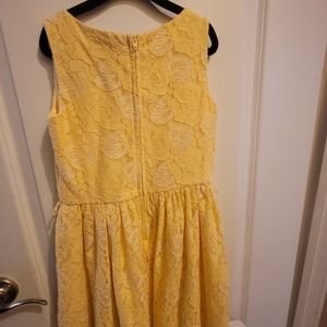 Dress children's place size 8 yellow